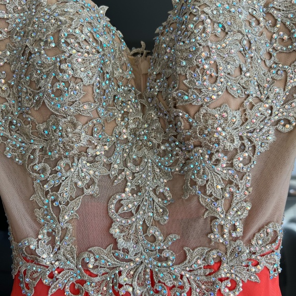 LA FEMME Coral Beaded Corset Chiffon Satin Prom/Pageant/Evening Dress- Size 2 - Picture 1 of 8